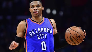 Letal Westbrook: triple-doble y canasta ganadora en Utah