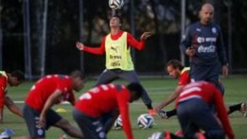 La selección de Chile se entrena en Belo Horizonte.