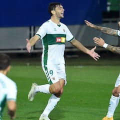 Boyé, el goleador del Elche con 10.000 bloqueados en redes