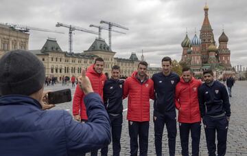 Los jugadores sevillistas visitaron los lugares más emblemáticos de Moscú.
