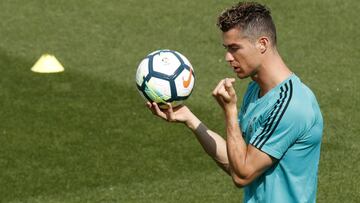 Cristiano Ronaldo, en un entrenamiento del Real Madrid.