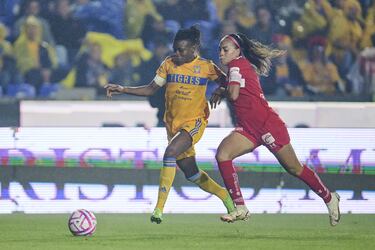 Uchenna Kanu, con destino a la NWSL