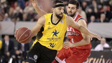 El Tenerife cimenta su victoria en una gran primera mitad