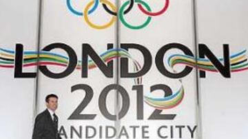 <b>PASO FIRME. </b>Londres sube enteros y pasa a ser una de las favoritas. En la imagen, Sebastian Coe.