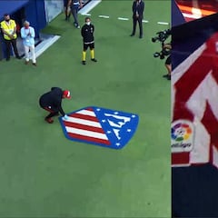 El íntimo momento entre el Mono y el escudo del Metropolitano: el adiós de corazón más emotivo...