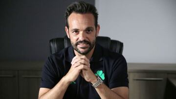 Dani Poyatos, un entrenador a 10.000 kil¨®metros de su equipo