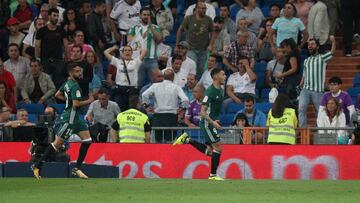 Soccer Football - Santander La Liga - Real Madrid vs Real Betis - Santiago Bernabeu, Madrid, Spain - September 20, 2017   Real Betis&#039; Antonio Sanabria celebrates after scoring their first goal   REUTERS/Sergio Perez