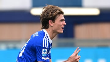 “Hay la posibilidad de que Nico Paz se quede”