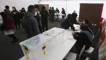 Este domingo, Chile vivir&aacute; un d&iacute;a clave de cara a las Elecciones Presidenciales de noviembre. Se definir&aacute;n los candidatos de dos Pactos que buscar&aacute;n llegar a La Moneda.