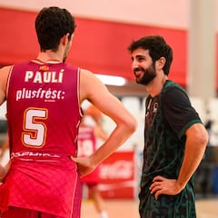 Ricky redebuta con la Penya 16 años después