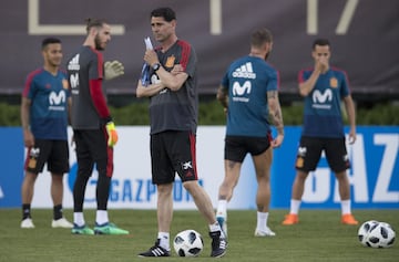 El primer entrenamiento de Hierro con España en imágenes