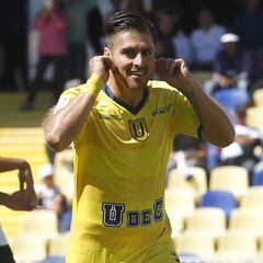 Un penal brujo le da el triunfo al Campanil sobre Colo Colo