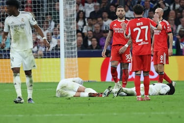 Asencio, golpetazo y collarín