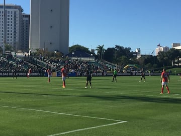 Bayer vs. Estudiantes.