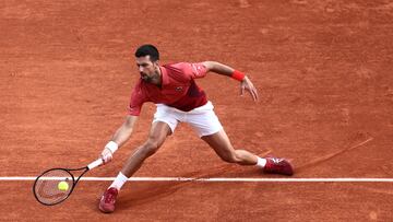 Tennis - French Open - Roland Garros, Paris, France - June 3, 2024 Serbia's Novak Djokovic in action during his fourth round match against Argentina's Francisco Cerundolo REUTERS/Yves Herman