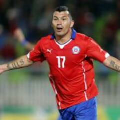 Medel con todo: “No comparto las palabras de Alexis Sánchez”