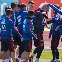 Diez debutantes en una gran cita y nueve del bloque de confianza