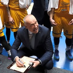 Kurtinaitis: "Si el CSKA fuera primero, le darían el título"