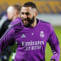 Karim Benzema left out of Real Madrid squad for Real Sociedad clash