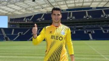 Andrés Fernández en su presentación con el Oporto.