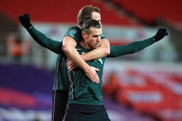 Real Madrid transfer plan at risk as Gareth Bale struggles at Spurs