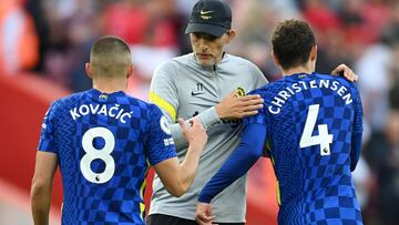 LIVERPOOL, ENGLAND - AUGUST 28: Thomas Tuchel, Manager of Chelsea, Mateo Kovacic and Andreas Christensen of Chelsea interact following the Premier League match between Liverpool and Chelsea at Anfield on August 28, 2021 in Liverpool, England. (Photo by