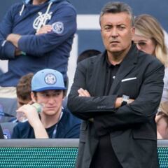 Domenec Torrent pierde los papeles e insulta a reportero