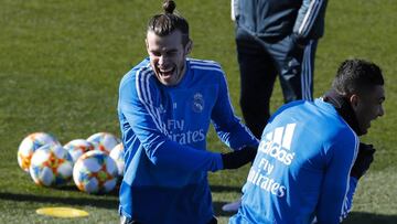 Bale y Casemiro, durante un entrenamiento del Madrid.