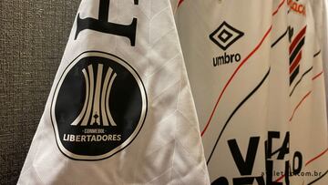 El equipo brasileño confirmó que seis de sus futbolistas han dado positivo en el último test y no podrán estar disponibles ante River Plate.