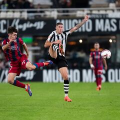 Jorge Moreno, con muchas opciones de volver ante el CD Eldense