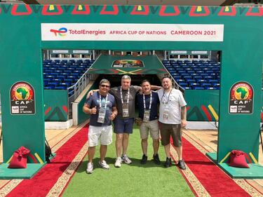 El chileno que trabaja en la Copa África: "Hay mucha pobreza y el Covid no existe"