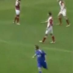 Nunca vistos: 3 golazos que anotó el primo de Arturo Vidal en Bayer Leverkusen