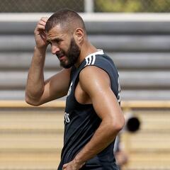 Florentino protege a Benzema: ningún '9' crack desde que llegó