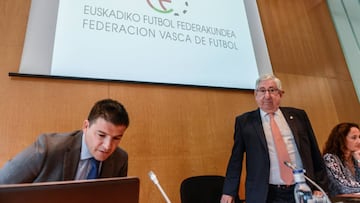 23/09/19 RUEDA PRENSA FEDERACION VASCA DE FUTBOL 
 XABIER IRUSTA 
 NEREA OLABARRIA
 LUIS MARIA ELUSTONDO