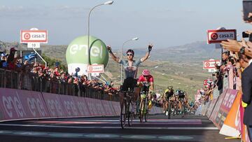 Wellens arrolla en el primer final en Italia y Froome cede 17"