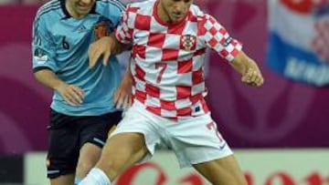 <b>INSUFICIENTE. </b>La Eurocopa de Rakitic no ha servido para aumentar su cotizaci¨®n.