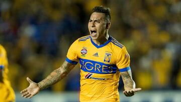 Eduardo Vargas, Tigres