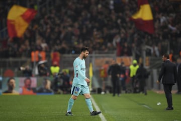 Messi se retiró desolado tras finalizar el partido.
