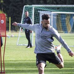 Oficial: Ivi y Cristo llegan cedidos al Huesca