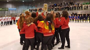 Imagen de la selecci&oacute;n espa&ntilde;ola femenina de hockey hielo.