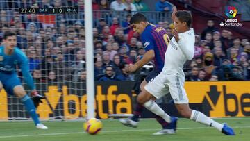 La 'siesta' de Varane en el 2-0: ¿cómo se le pudo adelantar Suárez?