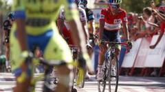 Lindeman gana, Chaves sigue de rojo y Nairo recorta a Froome