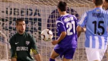 <b>EL 1-0. </b>El local Pedrito adelantó al Jaén en el marcador.