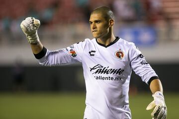 Uno por uno: Así sería el 11 de Xolos en el Apertura 2017