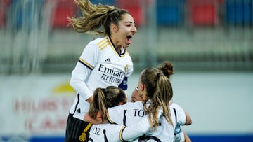 Oslo (Norway), 18/10/2023.- Real Madrid players celebrate the 3-0 victory in the UEFA Women's Champions League qualifying round soccer match between Valerenga and Real Madrid at the Intility stadium in Oslo, Norway, 18 October 2023. (Liga de Campeones, Noruega) EFE/EPA/Cornelius Poppe NORWAY OUT
