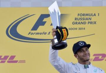 La primera de las carreras que ganó Hamilton en 214 fue en Rusia.