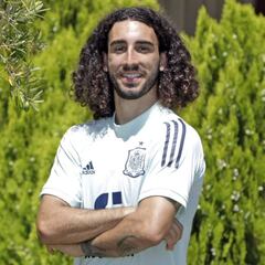 El Brighton viene en serio a por Cucurella