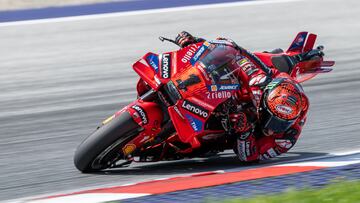 Spielberg (Austria), 17/08/2024.- Italian Francesco Bagnaia of Ducati Lenovo Team in action during the qualifying of the Motorcycling Grand Prix of Austria at the Red Bull Ring in Spielberg, Austria, 17 August 2024. The Motorcycling Grand Prix of Austria takes place from 16 to 18 August 2024. (Motociclismo, Ciclismo, Francia) EFE/EPA/JOHANN GRODER