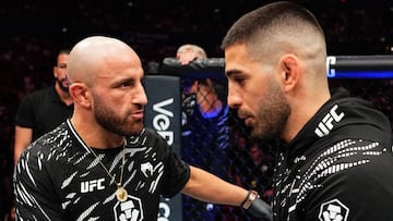 Favorazo de Volkanovski a Topuria