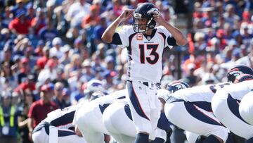 ORCHARD PARK, NY - SEPTEMBER 24: Trevor Siemian #13 of the Denver Broncos makes a signal during an NFL game against the Buffalo Bills on September 24, 2017 at New Era Field in Orchard Park, New York.   Tom Szczerbowski/Getty Images/AFP
 == FOR NEWSPAPERS, INTERNET, TELCOS &amp; TELEVISION USE ONLY ==